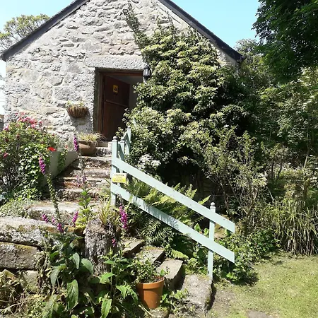 Chypons Farm Bed & Breakfast-3